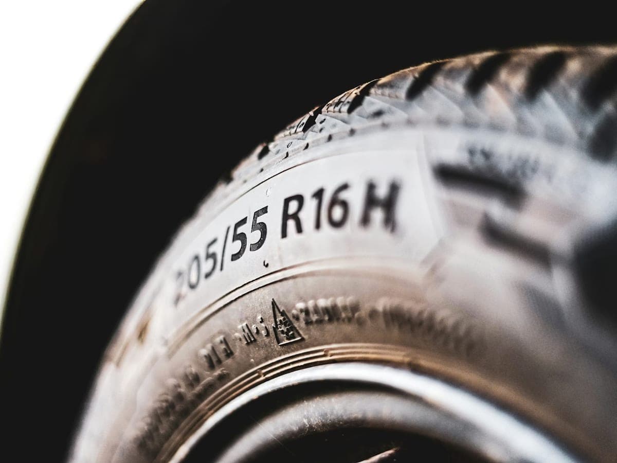 Tire sidewall markings